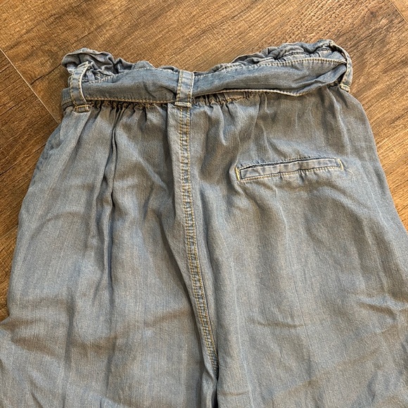 Zara Women’s Size XS‎ Blue Wide Leg Mid Calf Chambray Pants Tie Waist - Picture 6 of 12